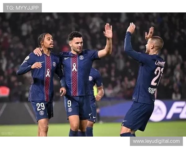 斯特拉斯堡1-2巴黎圣日耳曼，杜埃破门难阻失利