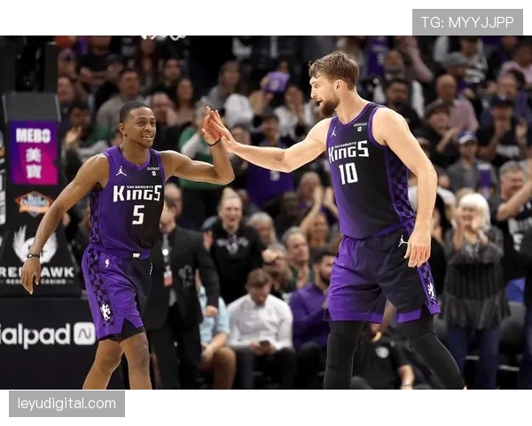 专访迈克·布朗：详解国王队本季防守体系重建与福克斯的防守进化